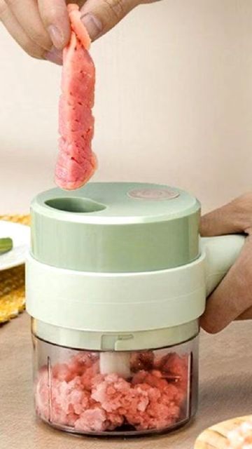 Mini Hachoir Pro – Coupe Tout en 3 Secondes